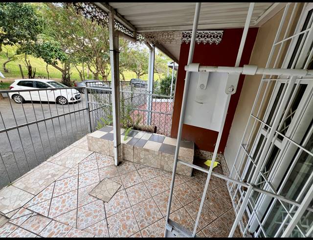2 BEDROOM APARTMENT FOR SALE IN WATERVAL PARK